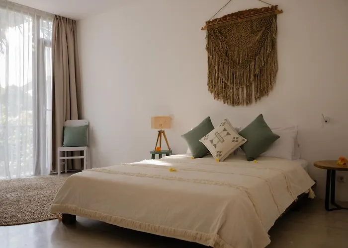 The Bed By The Sea